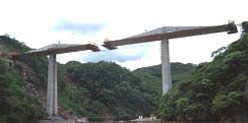 "Papagayo" Bridge