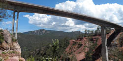 Paso de Piedra Bridge